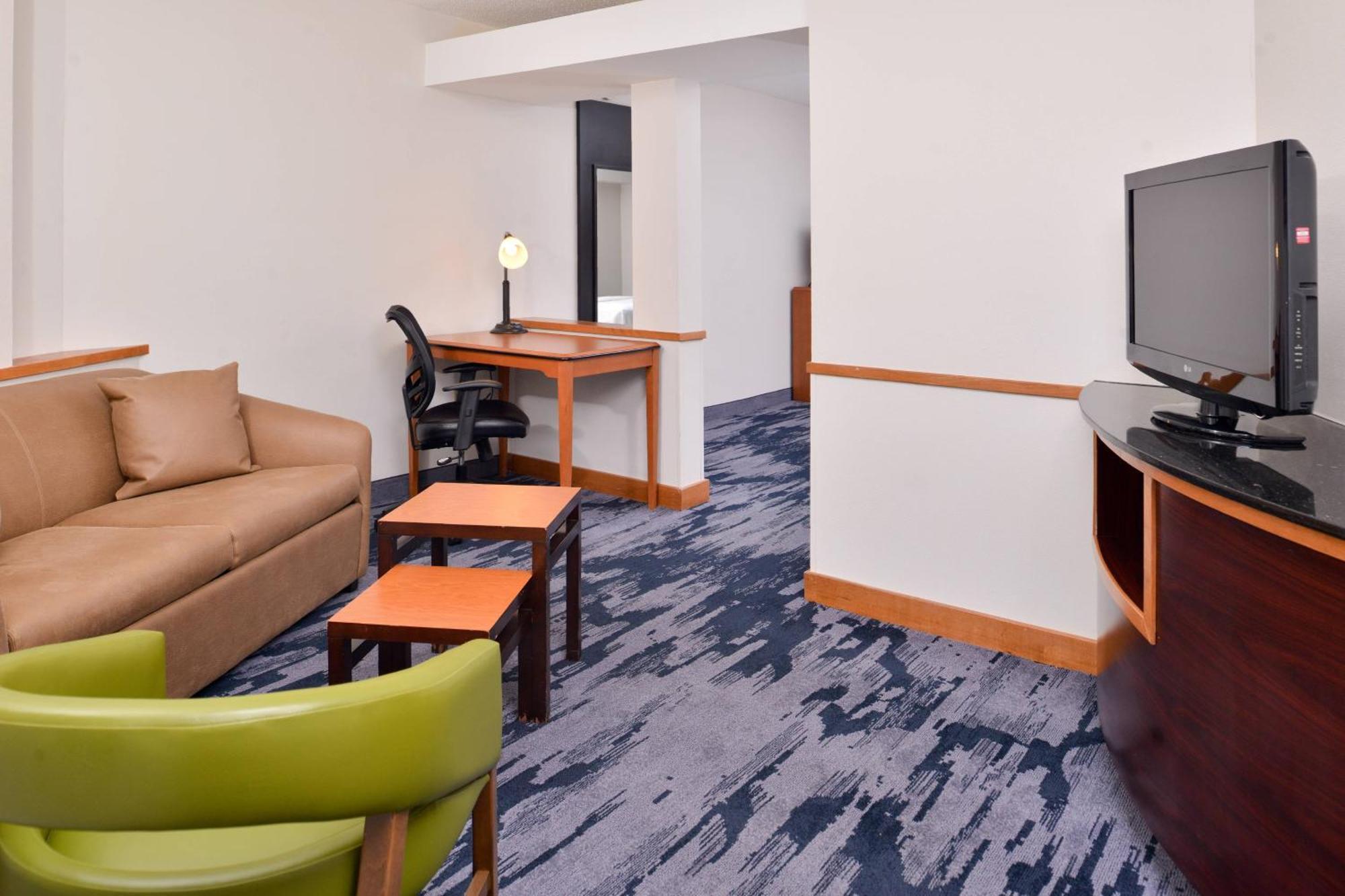 Fairfield Inn And Suites By Marriott Birmingham Pelham/I-65 Exteriör bild