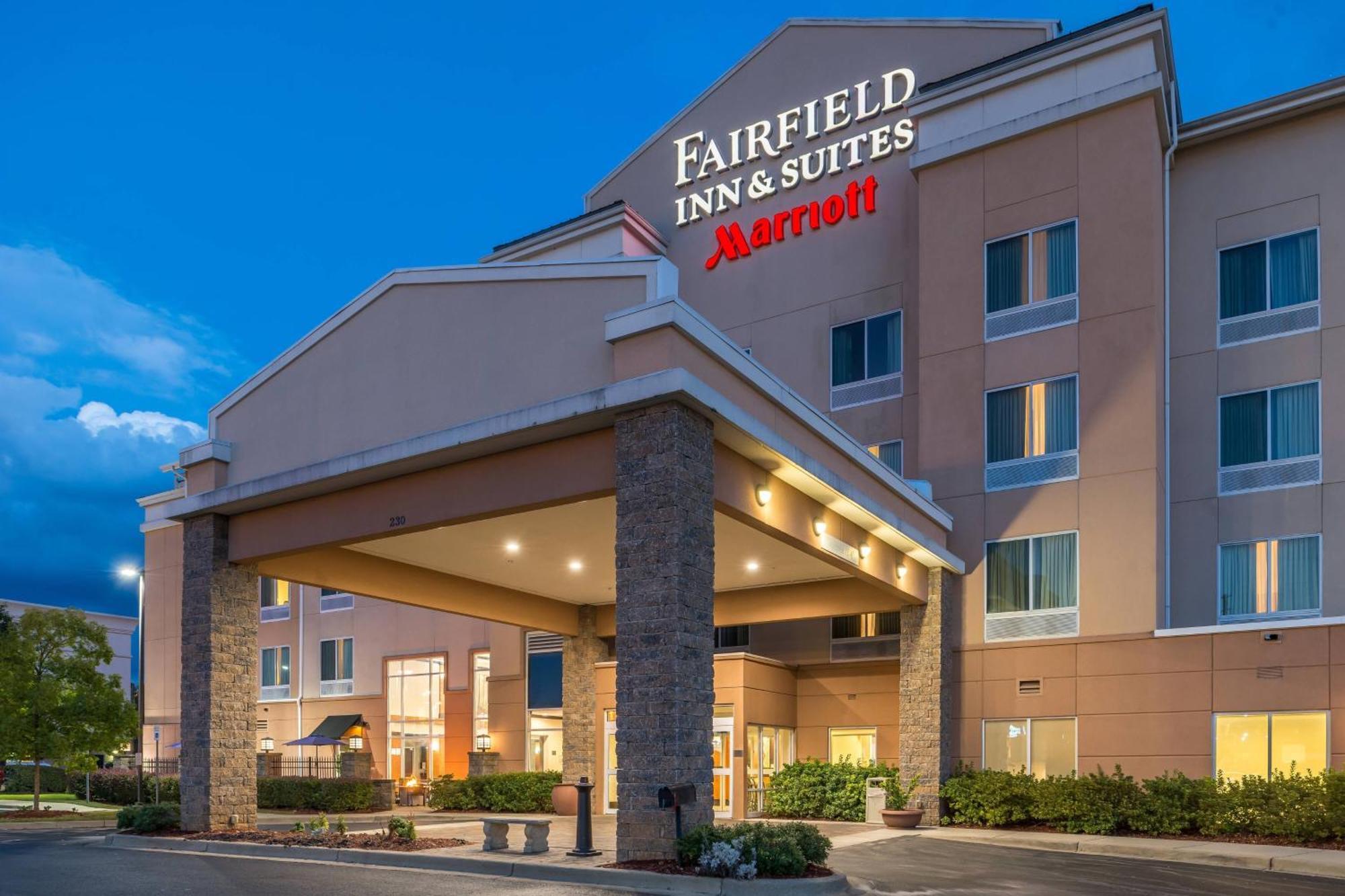 Fairfield Inn And Suites By Marriott Birmingham Pelham/I-65 Exteriör bild